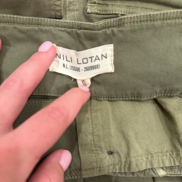 Nili Lotan - Picture 6 of 9